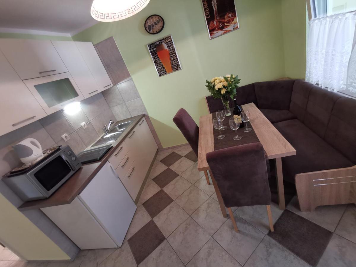 Apartments Villamare Гребащиця Екстер'єр фото