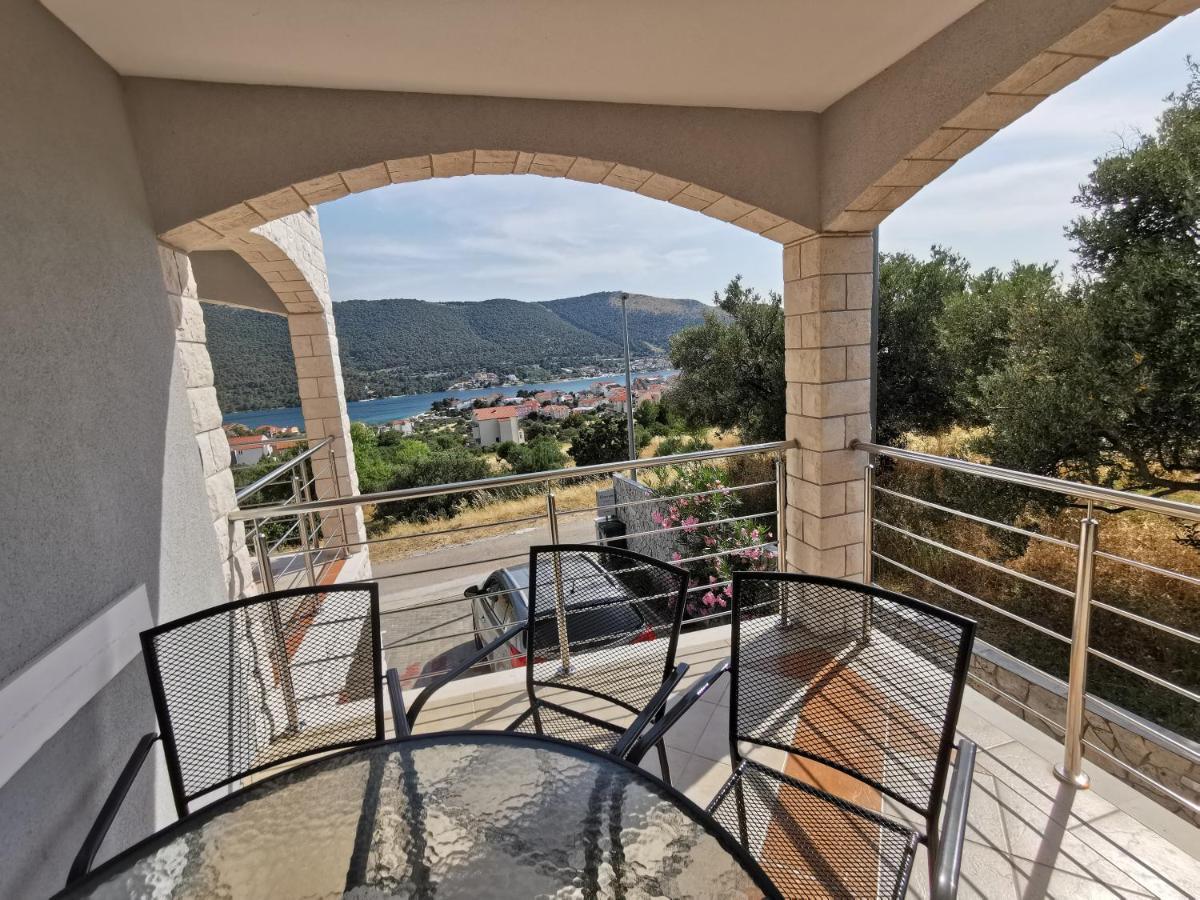 Apartments Villamare Гребащиця Екстер'єр фото