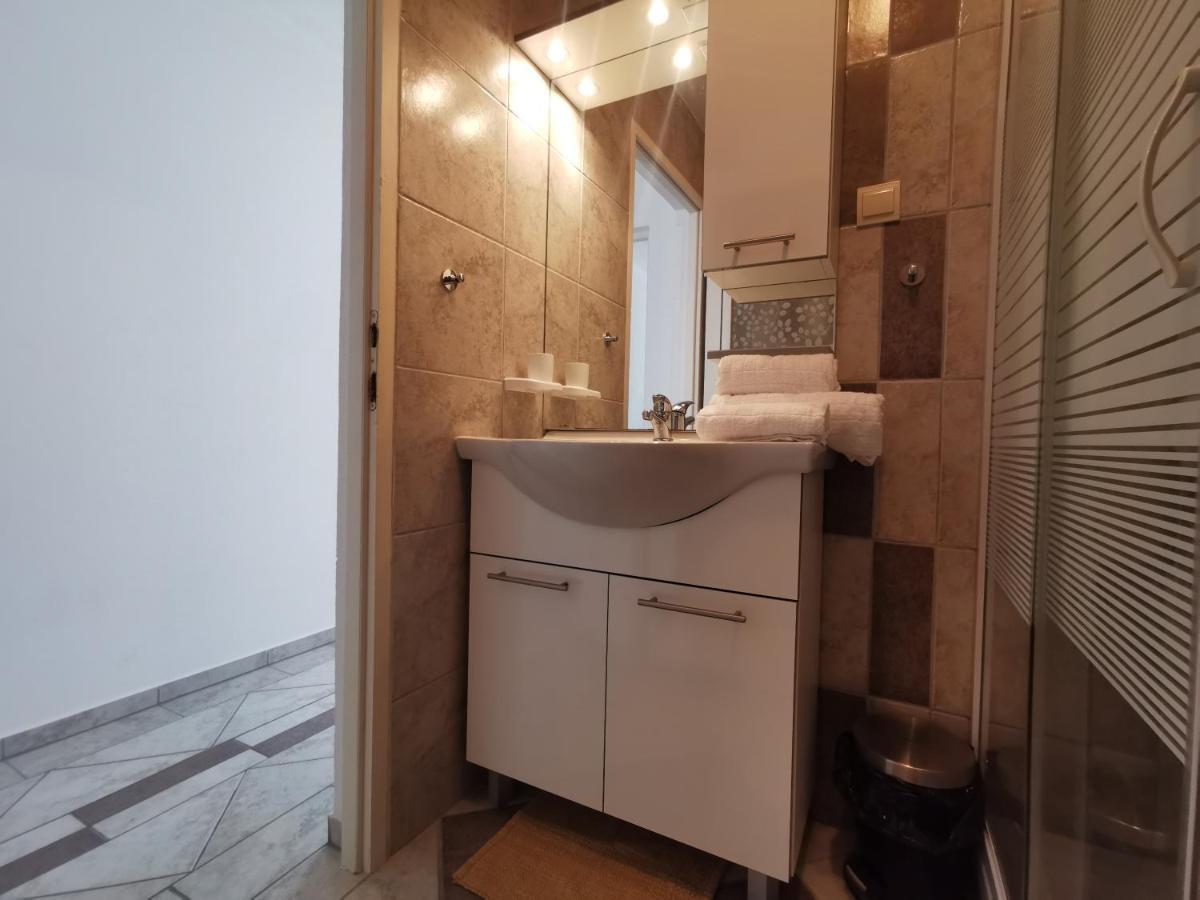 Apartments Villamare Гребащиця Екстер'єр фото