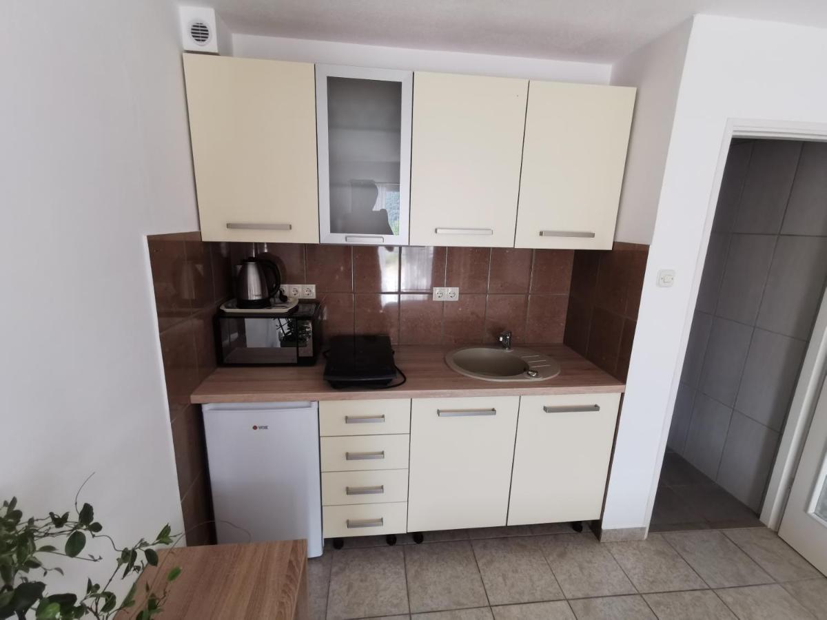 Apartments Villamare Гребащиця Екстер'єр фото