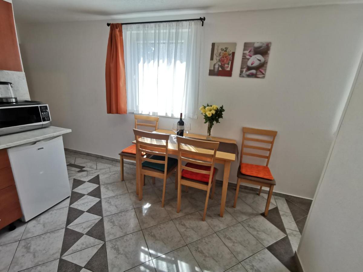 Apartments Villamare Гребащиця Екстер'єр фото