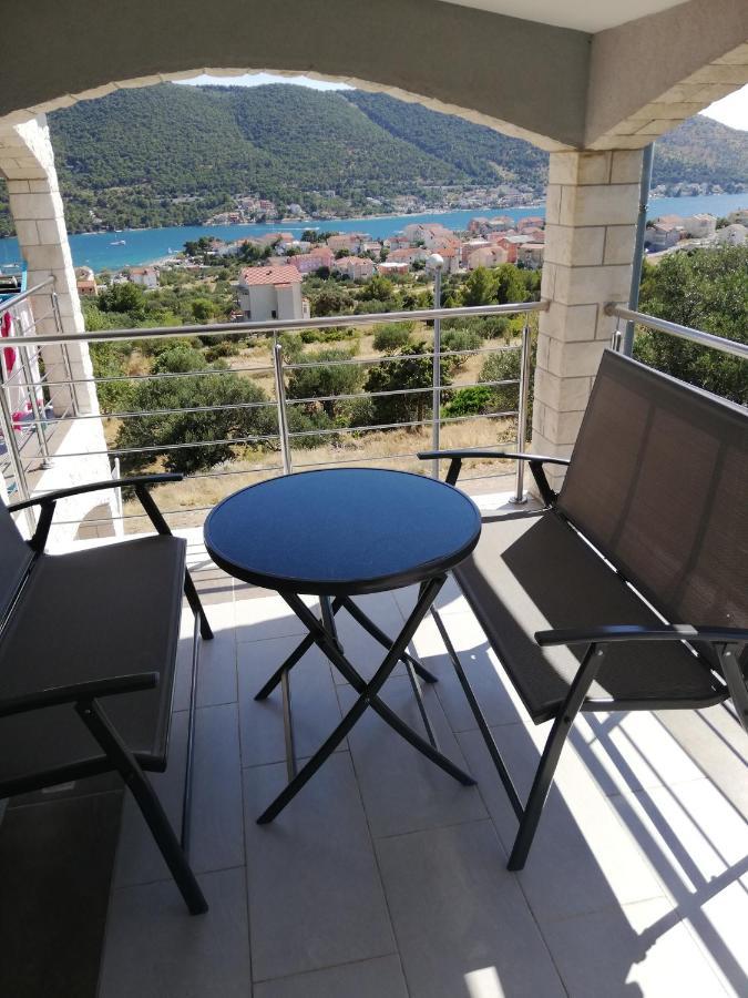 Apartments Villamare Гребащиця Екстер'єр фото